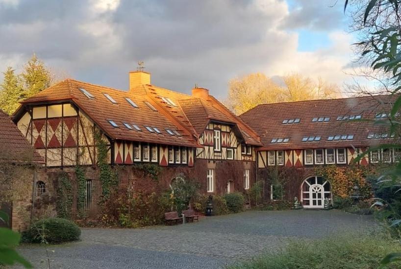 Rittergut Haus Laer Aparthotel Bochum Exterior foto