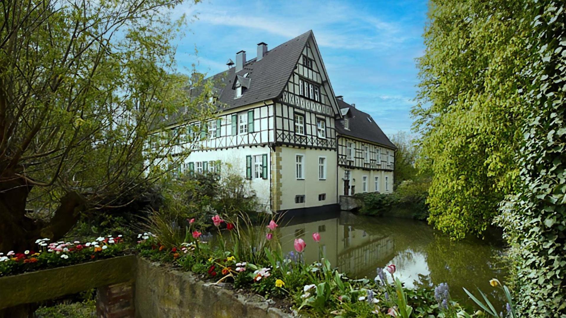 Rittergut Haus Laer Aparthotel Bochum Exterior foto